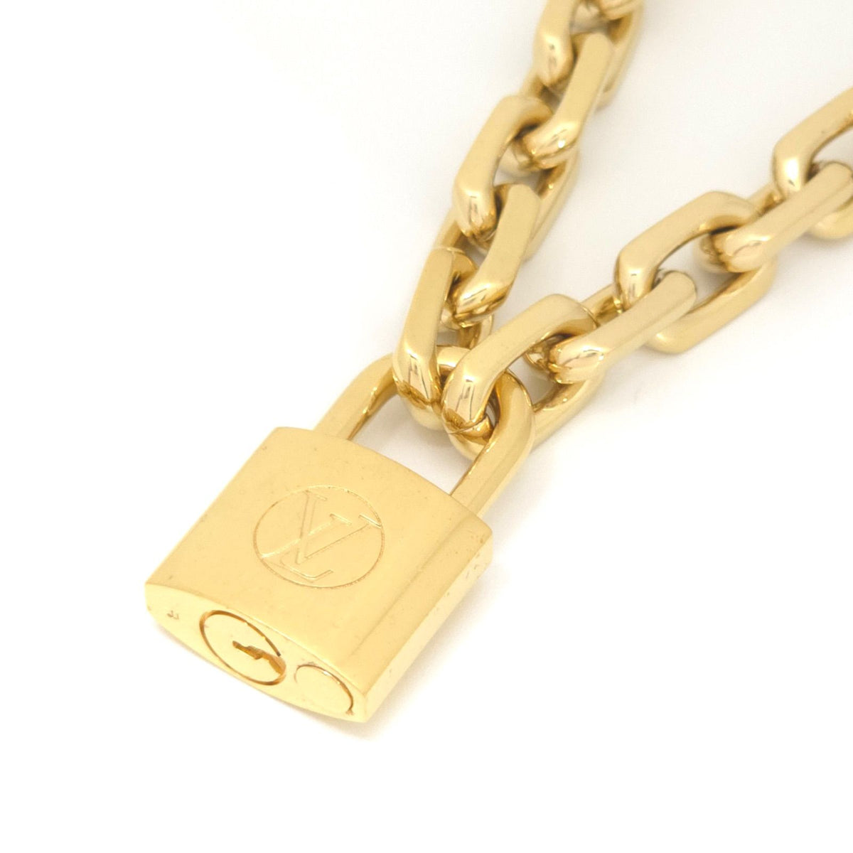 Louis Vuitton Collier LV Edge Cadena Necklace 45.5 Gold Color Metal Padlock