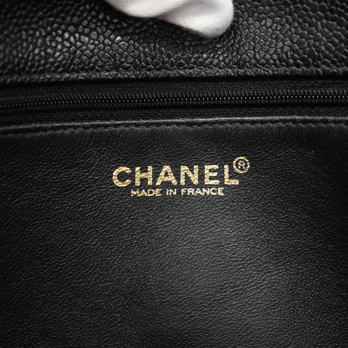 Chanel Tote Bag Caviar Leather Black Gold — view 5