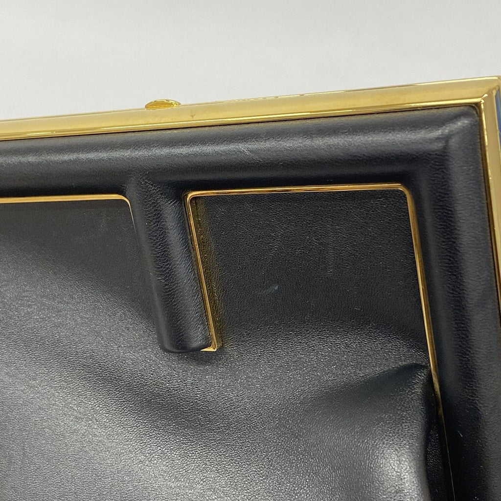 Fendi Shoulder Bag First Leather Black Gold — view 7
