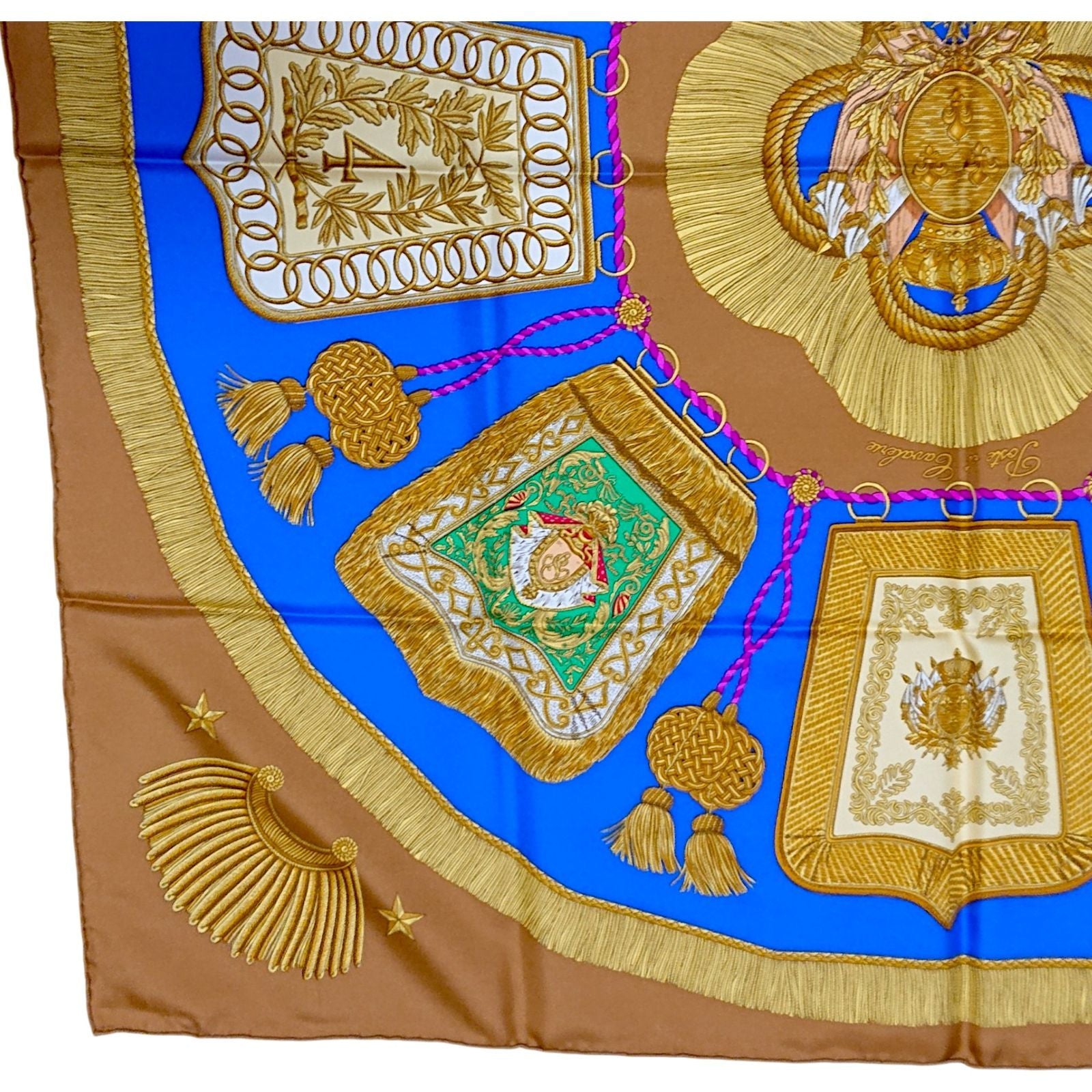 Hermes Carre 90 Poste Et Cavalerie Saber Decorative Bag Silk Scarf — view 5