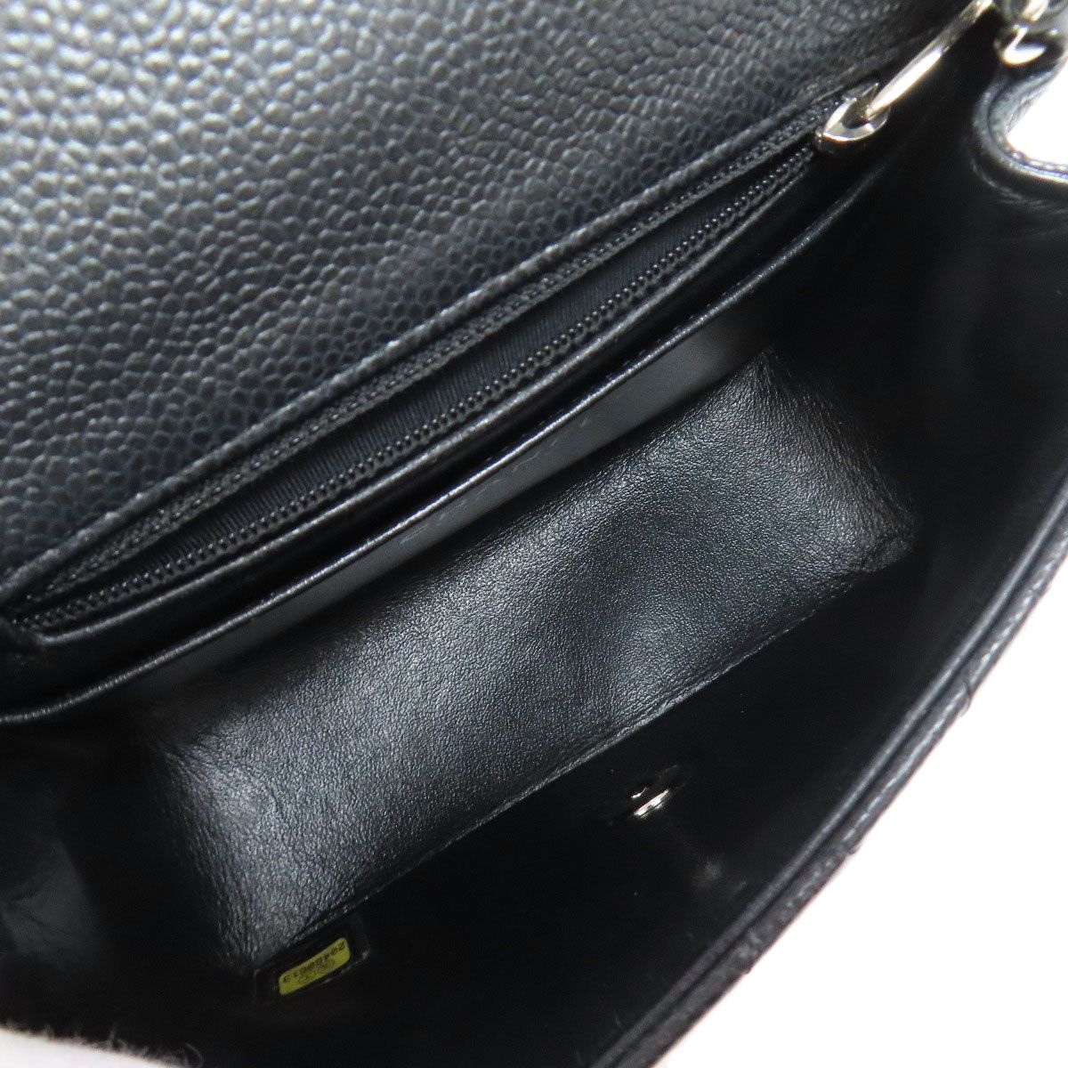 Chanel Chain Shoulder Quilted Silver Bag Grained Calfskin — view 5