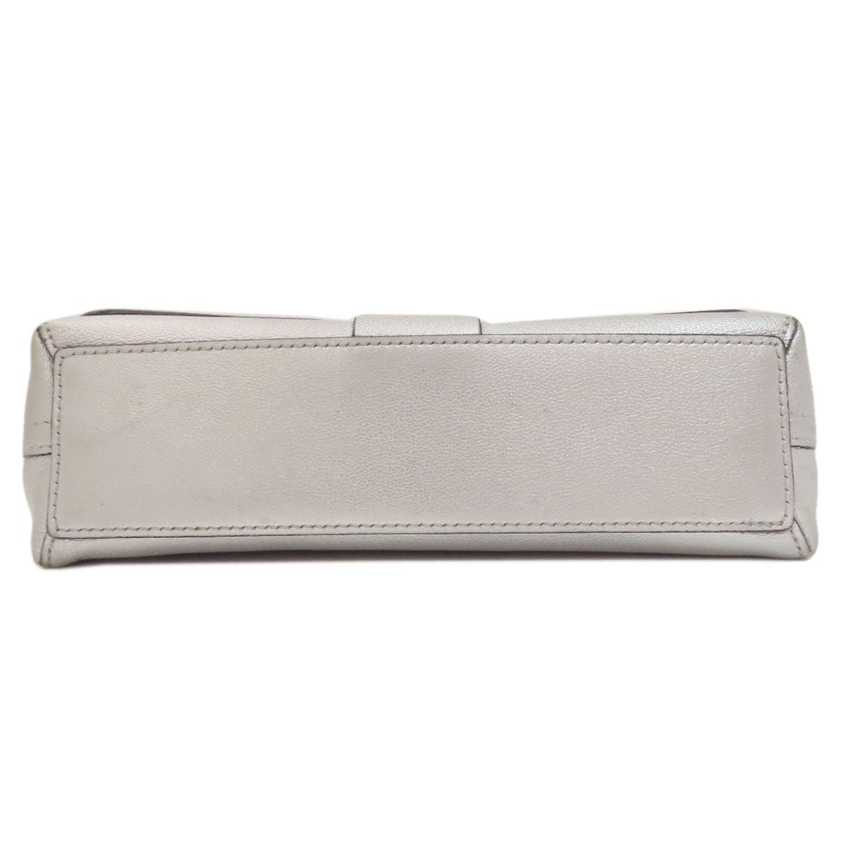 Louis Vuitton Very Chain Shoulder Bag Calfskin — view 4