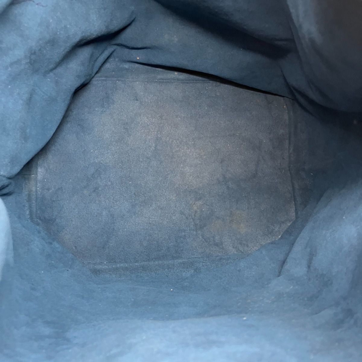 Louis Vuitton Noe Epi Shoulder Bag Leather — view 6