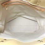 Louis Vuitton Reade MM Vernis Handbag Patent Leather — view 5