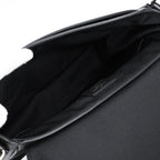 Louis Vuitton Shoulder Bag District — view 4