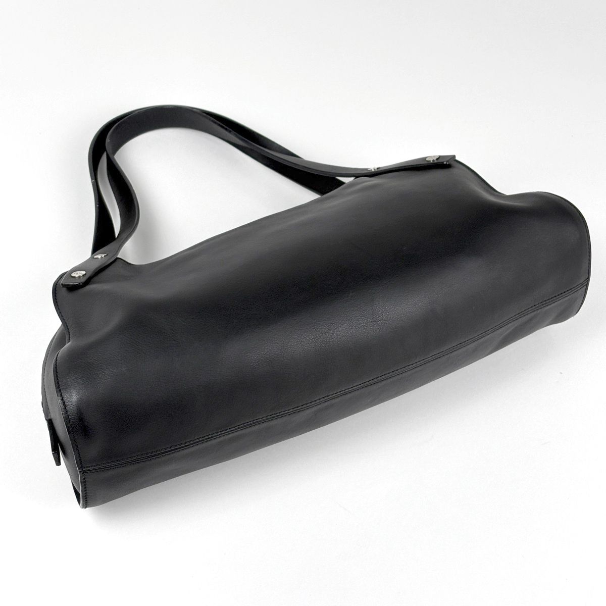 Loewe Handbag Leather Black — view 2