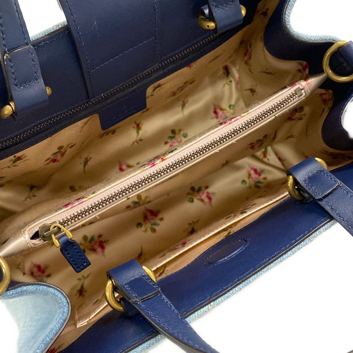 Gucci Tote Bag GG Marmont Light Blue Navy Faux Pearl Leather — view 7