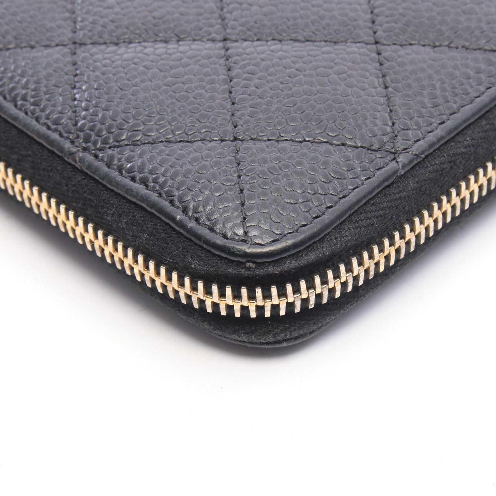 Chanel Round Wallet Quilted Black Caviar Leather — view 8
