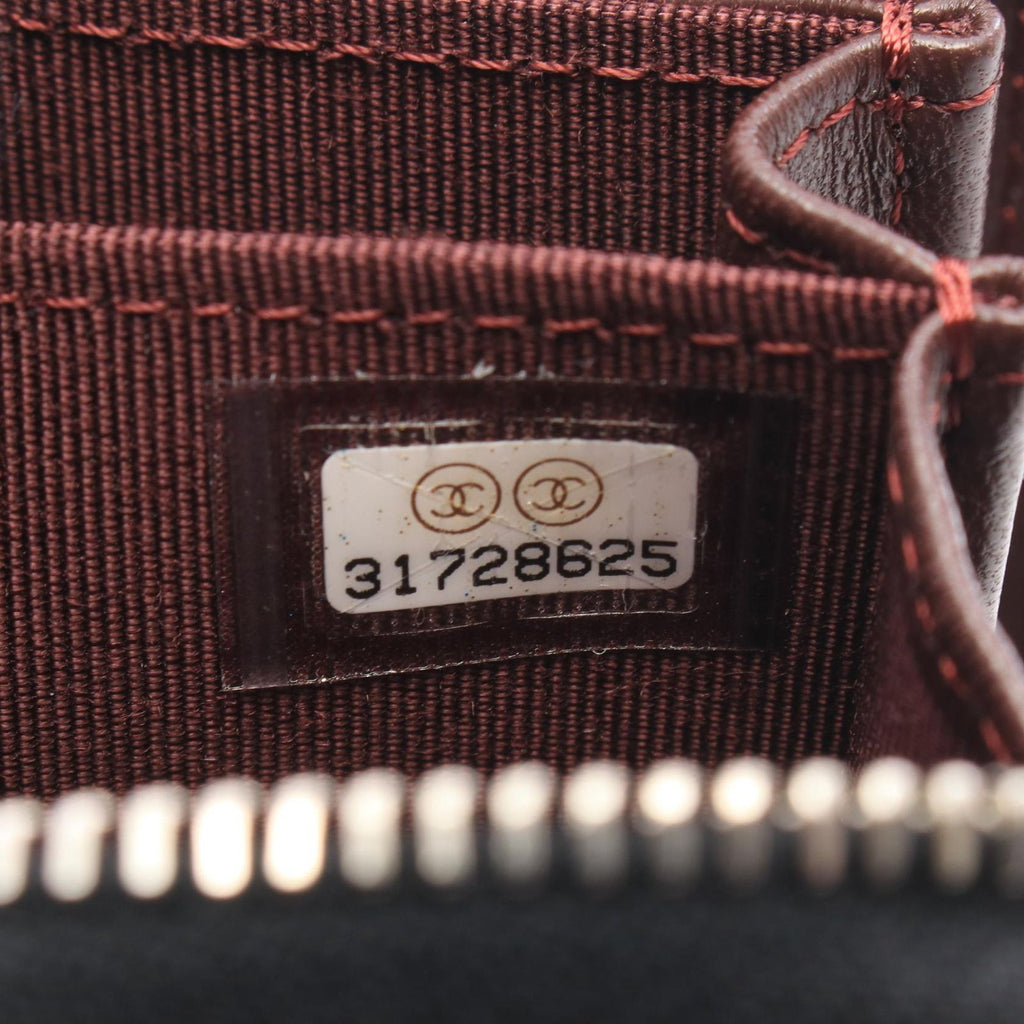 Chanel Coin Purse Classic Zip Quilted Black Lambskin — view 5