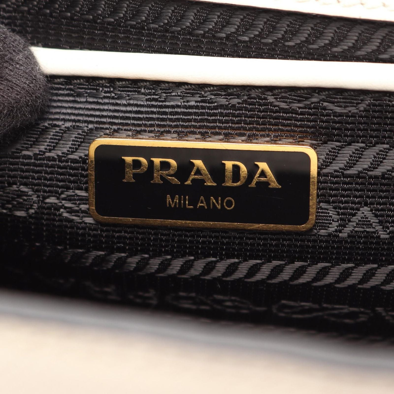 Prada Shoulder Bag White Saffiano Leather Triangle Logo Chain — view 4