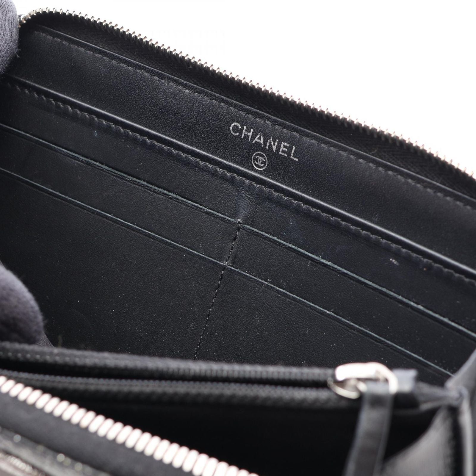 Chanel Round Wallet Quilted Lame Black Caviar Leather — view 7