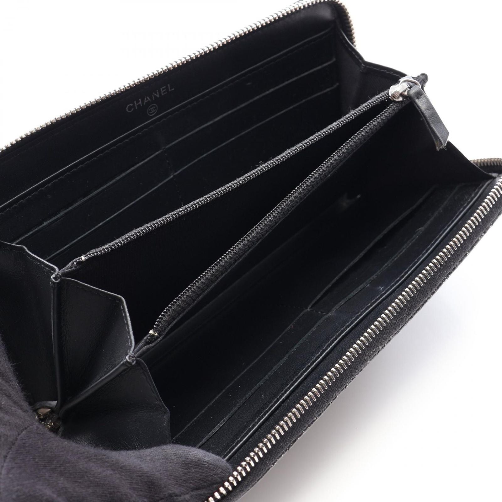 Chanel Round Wallet Quilted Lame Black Caviar Leather — view 3
