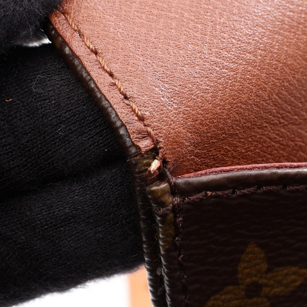 Louis Vuitton Shoulder Bag Cartouchiere MM Leather — view 6