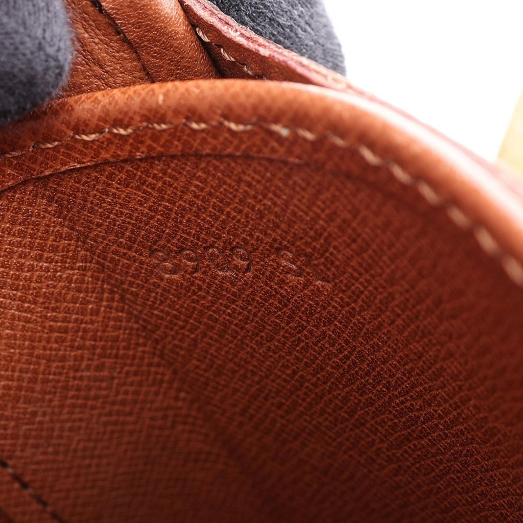 Louis Vuitton Shoulder Bag Cartouchiere MM Leather — view 5
