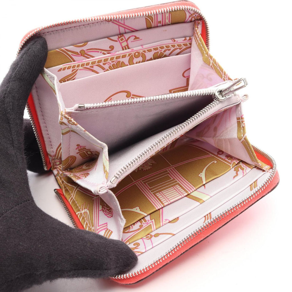 Hermes Round Wallet Azap Silk in Compact Rose Texas Calfskin — view 3
