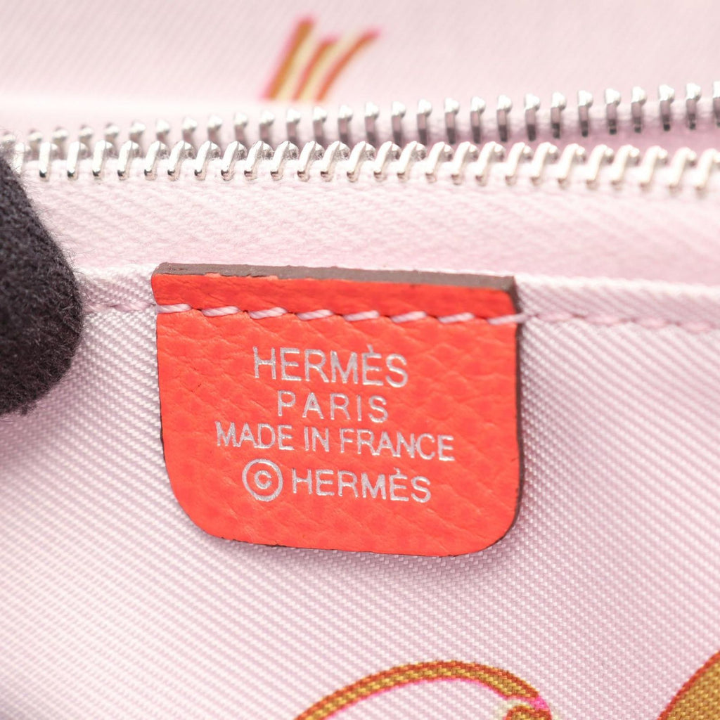 Hermes Round Wallet Azap Silk in Compact Rose Texas Calfskin — view 4