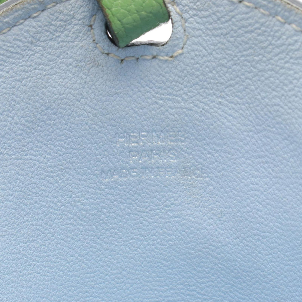 Hermes Phone Accessory In The Loop To Go GM Vert Criquet — view 4