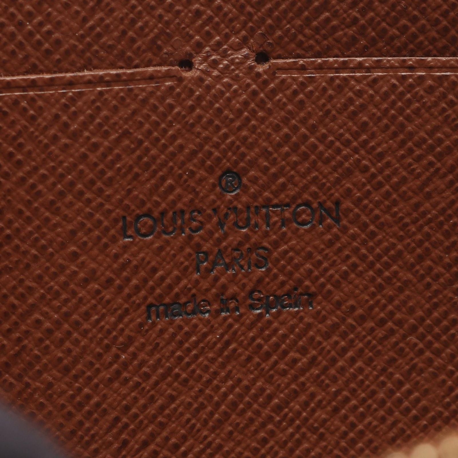 Louis Vuitton Round Wallet Zippy Monogram — view 4