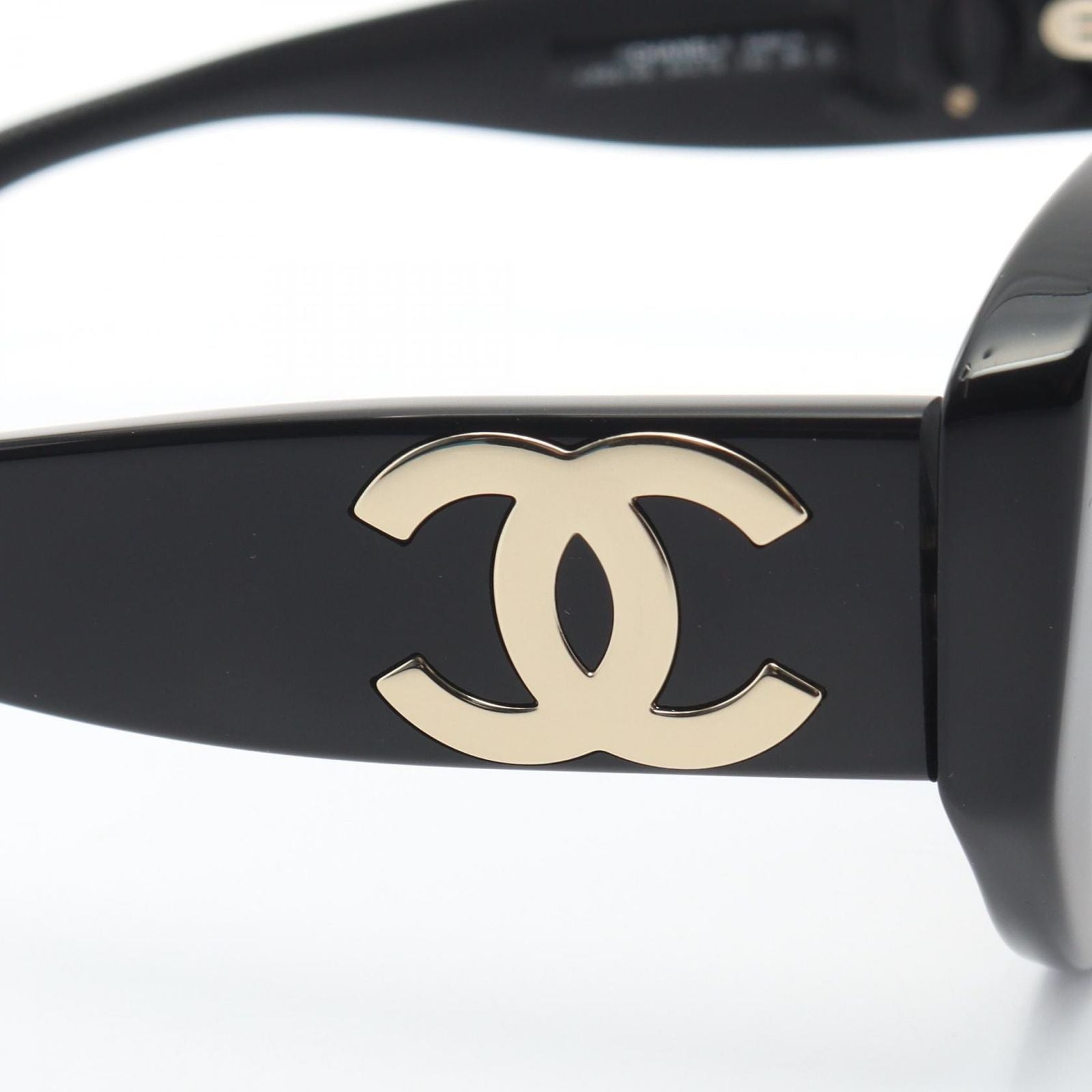 Chanel Sunglasses CC Logo Gradient Lens Eyewear — view 6