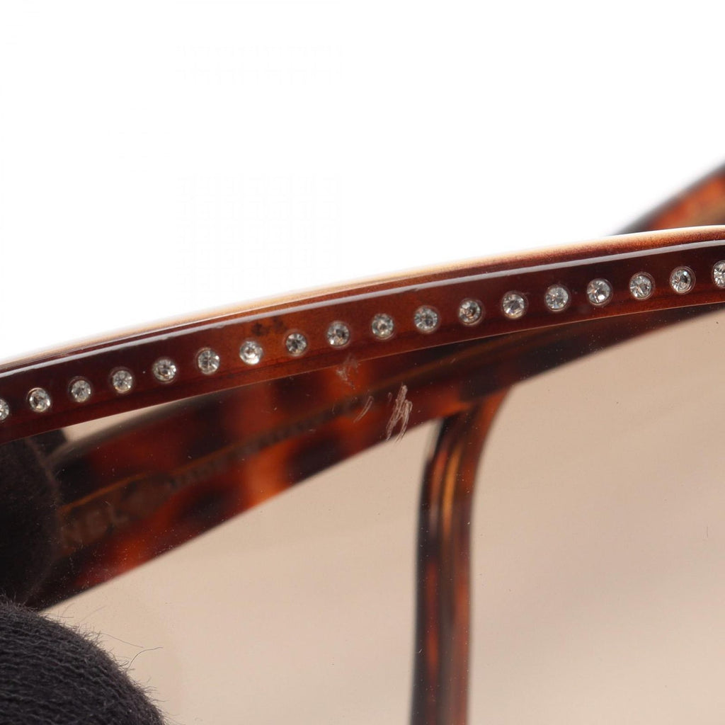 Chanel Sunglasses CC Logo Gradient Lens Tortoiseshell Pattern Eyewear — view 8
