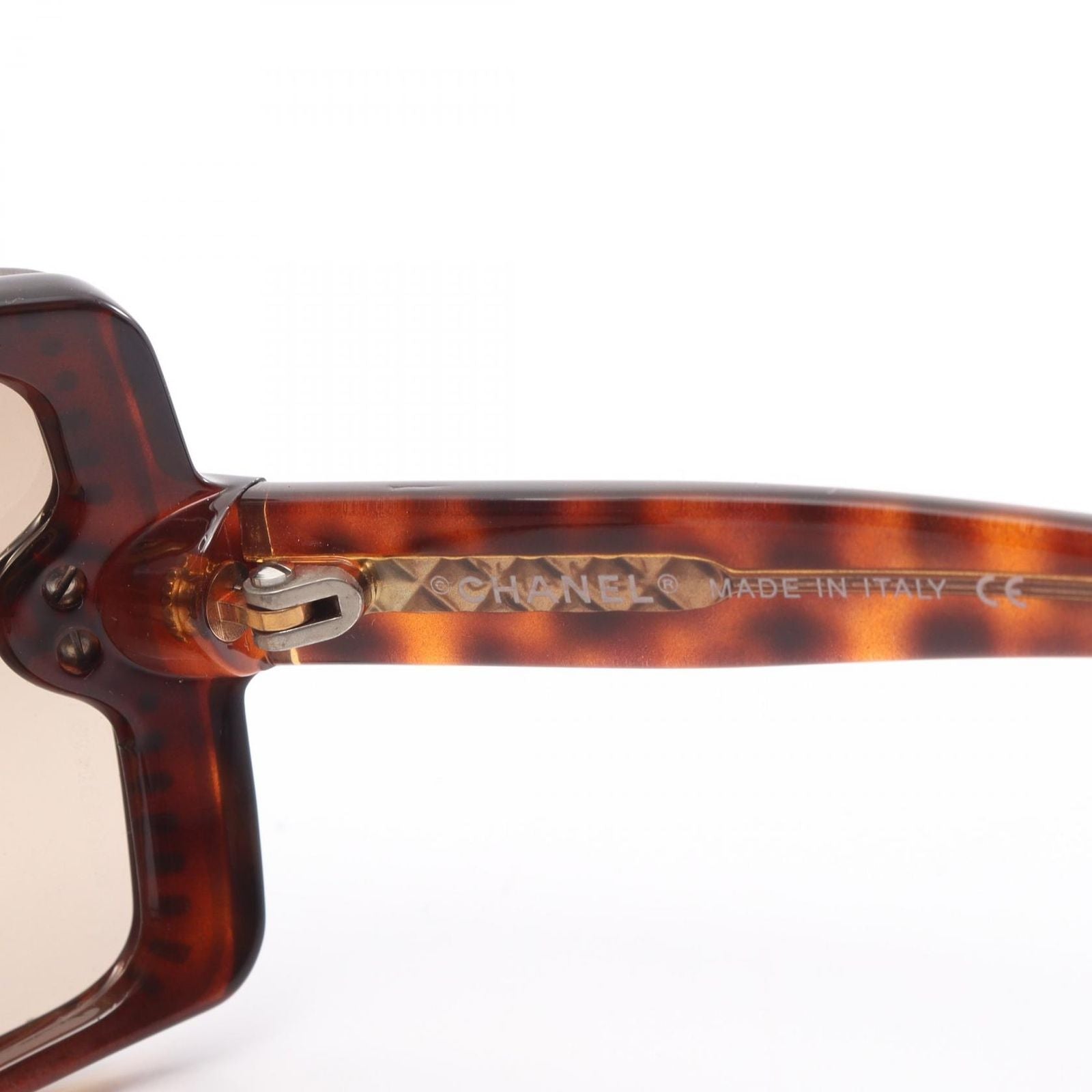 Chanel Sunglasses CC Logo Gradient Lens Tortoiseshell Pattern Eyewear — view 4