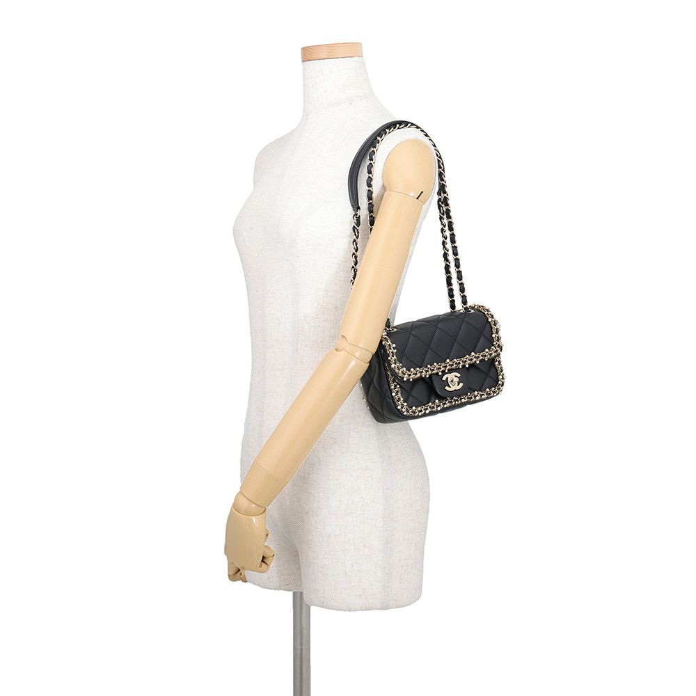 Chanel Chain Shoulder Bag Mini Quilted CC Logo Lambskin Faux Pearl Black — view 4