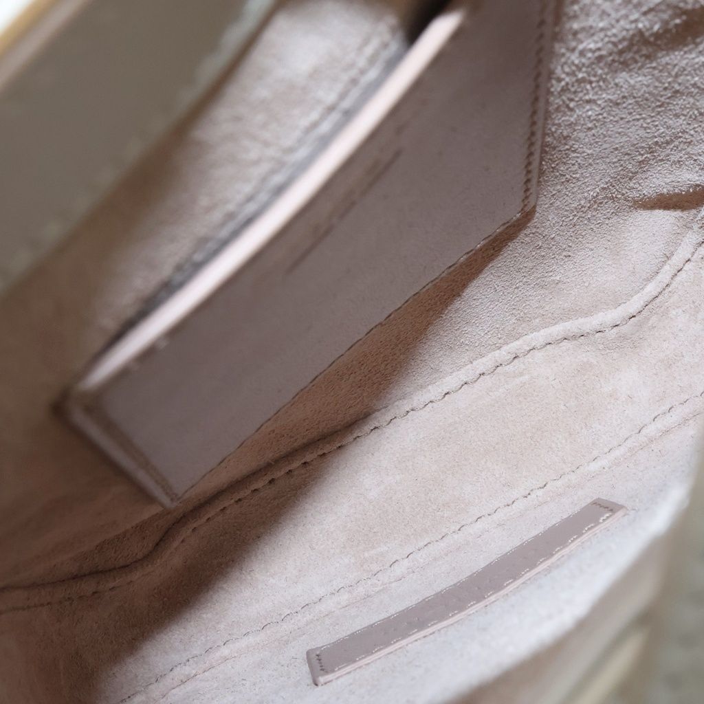 Saint Laurent Paris Le 5 a 7 Cassandra Leather Shoulder Bag Ivory — view 7