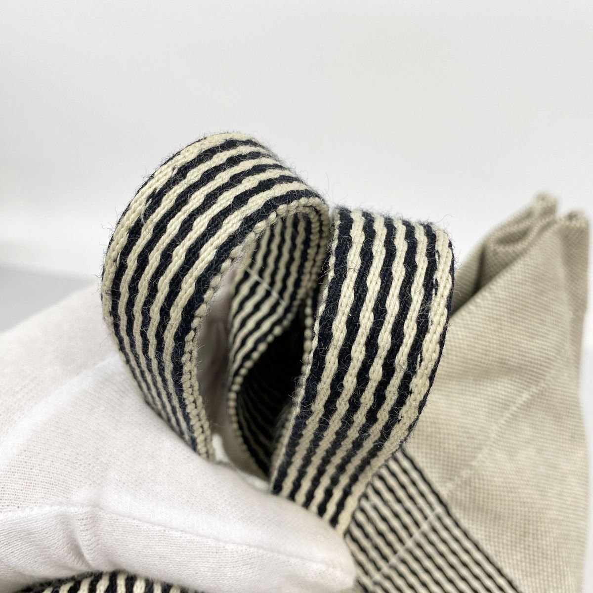 Hermes Tote Bag New Fourre Tout MM Canvas Black Silver — view 8