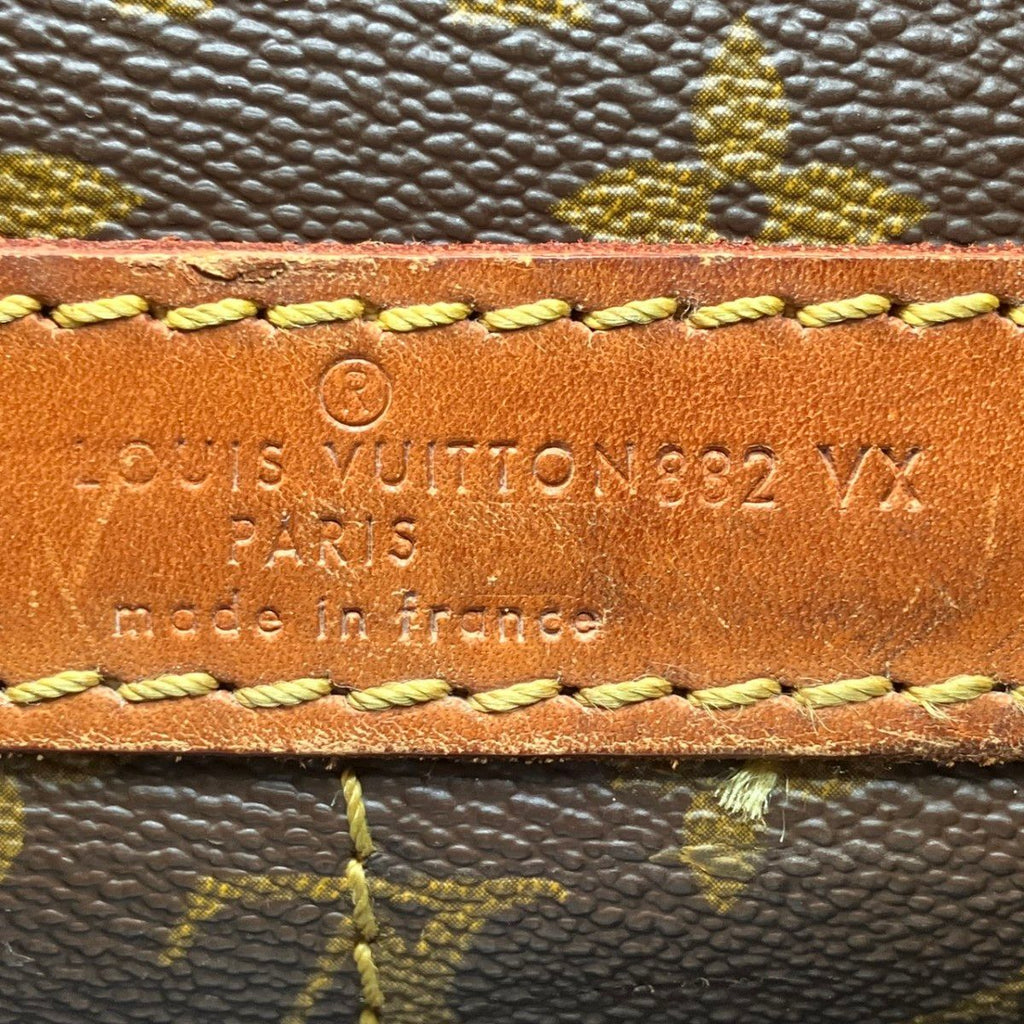 Louis Vuitton Sac Chasseur Monogram Boston Bag Canvas — view 4