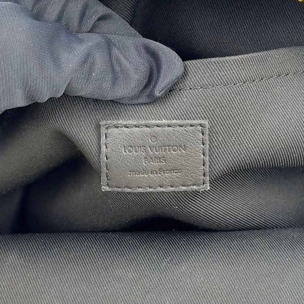Louis Vuitton Palm Springs PM Monogram Leather — view 4