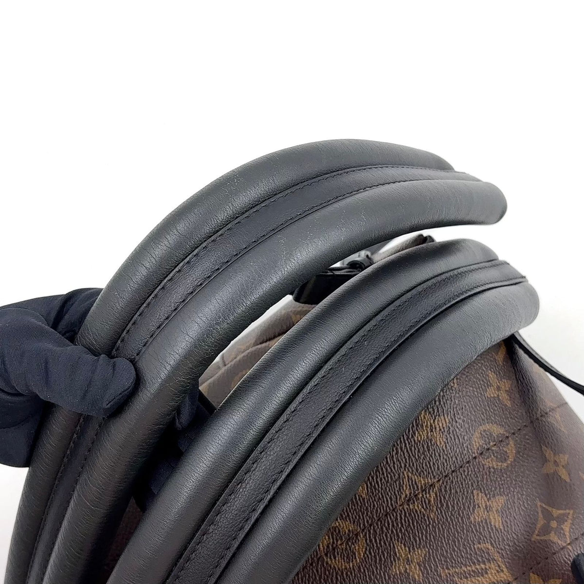 Louis Vuitton Palm Springs PM Monogram Leather — view 6