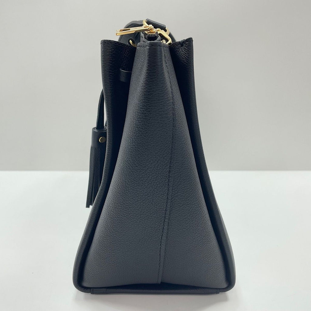 Louis Vuitton Handbag Lockme — view 4