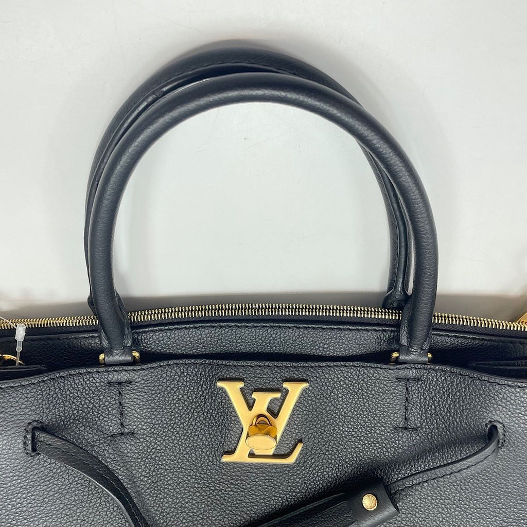 Louis Vuitton Handbag Lockme — view 8