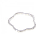 Chanel Camellia Ring White Gold — view 3