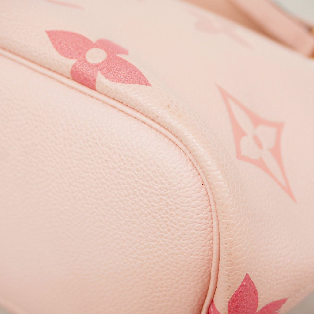 Louis Vuitton Handbag Monogram Empreinte Marshmallow PM Bouton de Rose 2-Way Bag — view 8
