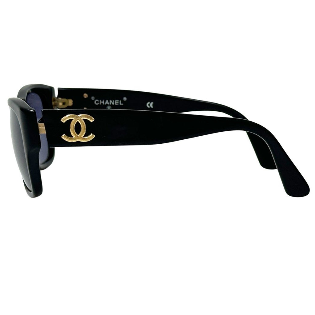Chanel Sunglasses CC Logo Black Eyewear — view 3