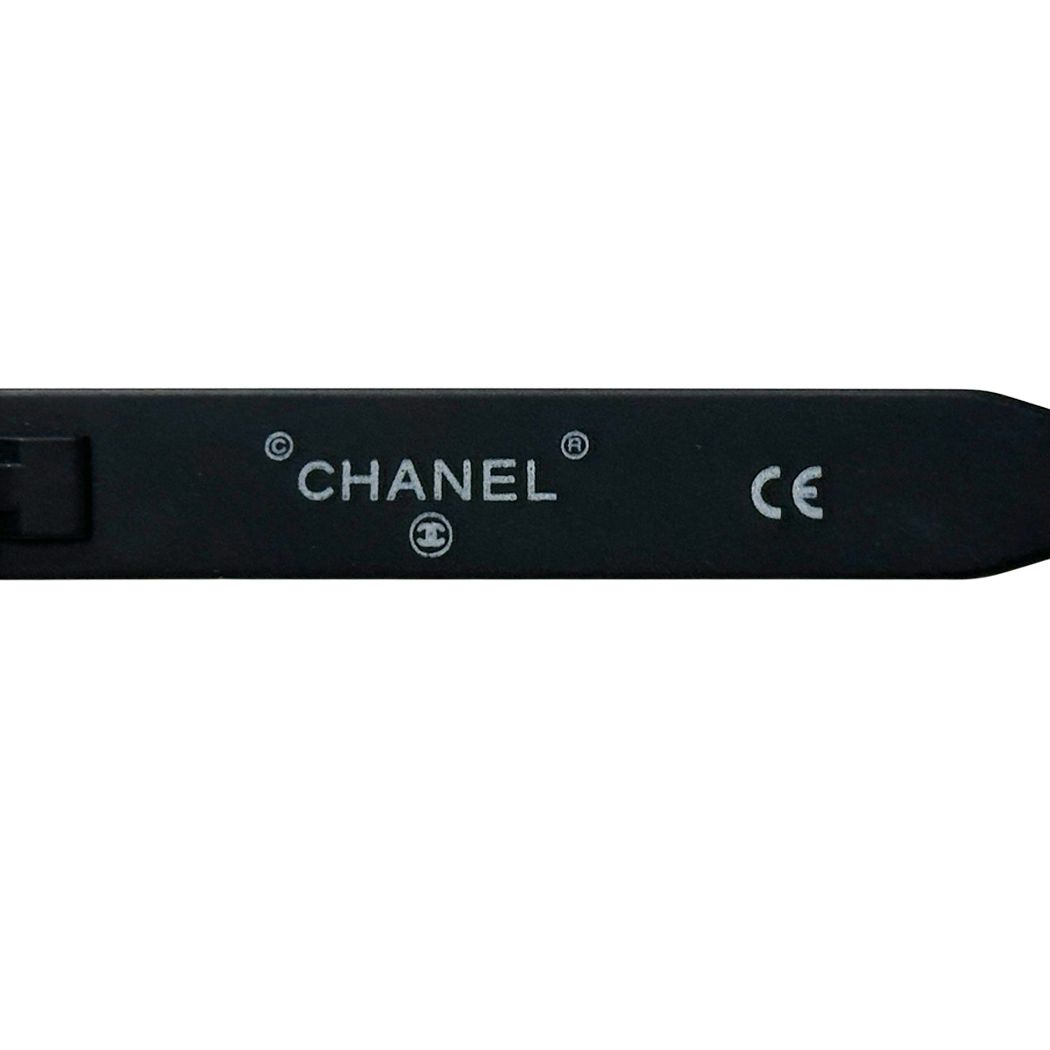 Chanel Sunglasses CC Logo Black Oval Eyewear — view 7