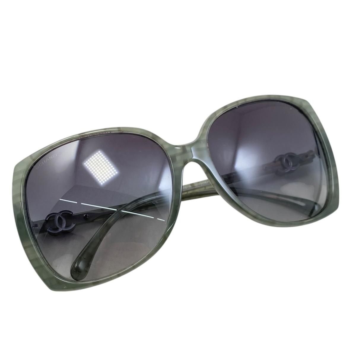 Chanel Sunglasses CC Logo Acetate Green Silver Eyewear — view 5