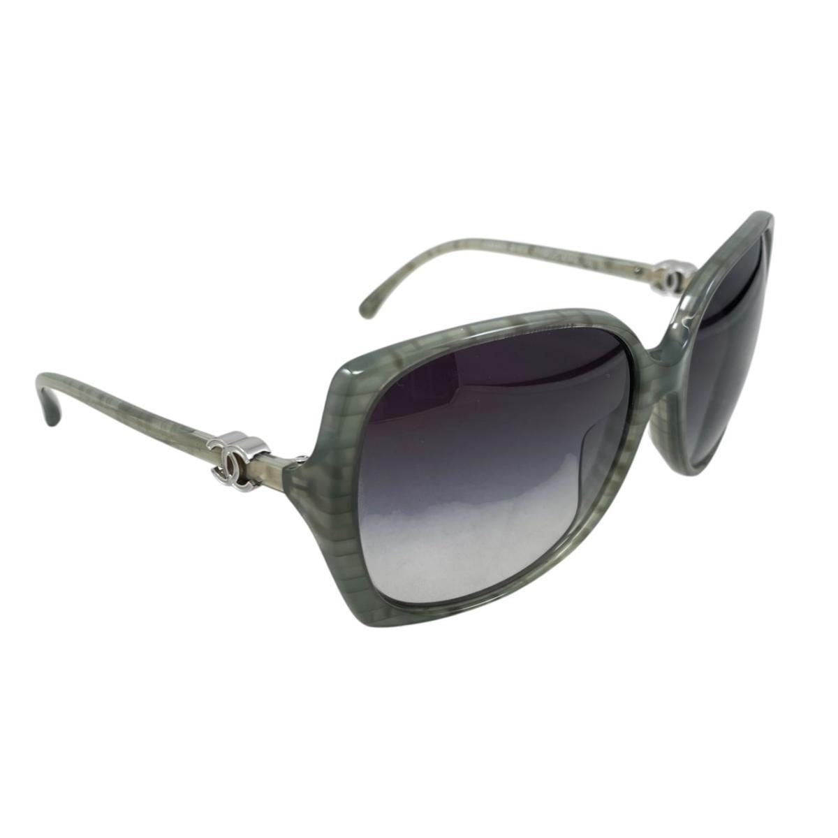 Chanel Sunglasses CC Logo Acetate Green Silver Eyewear — view 2