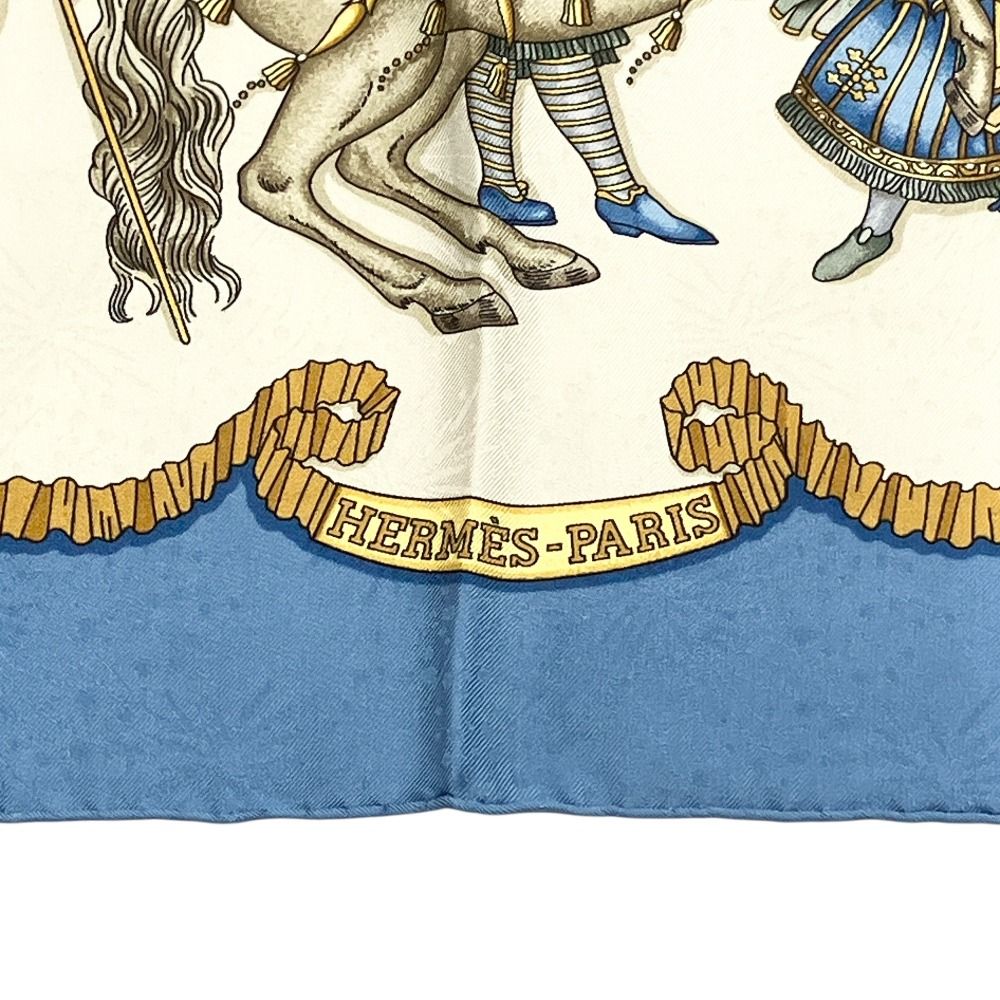 Hermes les Fetes du Roi Soleil Celebration of the Sun King Carre 90 Silk — view 4
