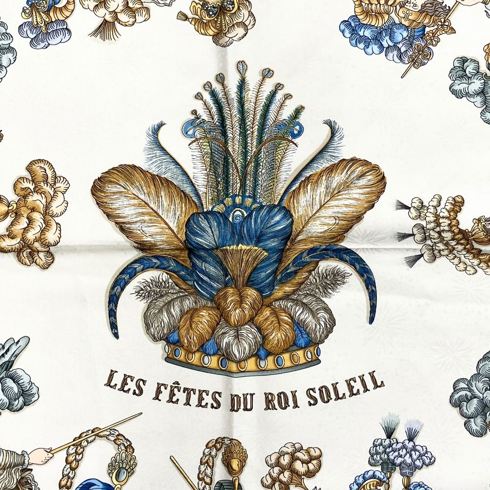 Hermes les Fetes du Roi Soleil Celebration of the Sun King Carre 90 Silk — view 2