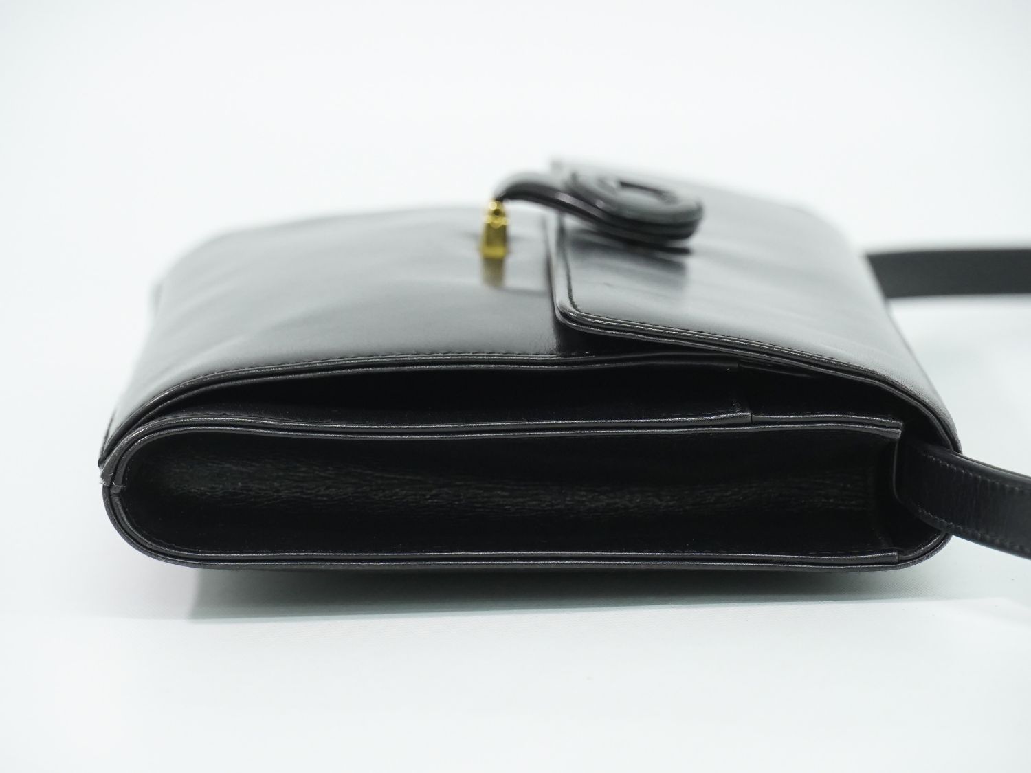 Gucci Vintage Interlocking G 2-Way Shoulder Bag Clutch Pochette Leather Black — view 4
