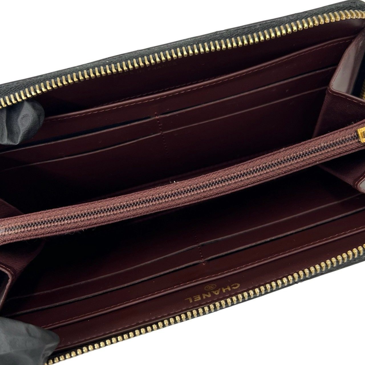 Chanel Quilted CC Logo Caviar Leather Wallet Black — view 7
