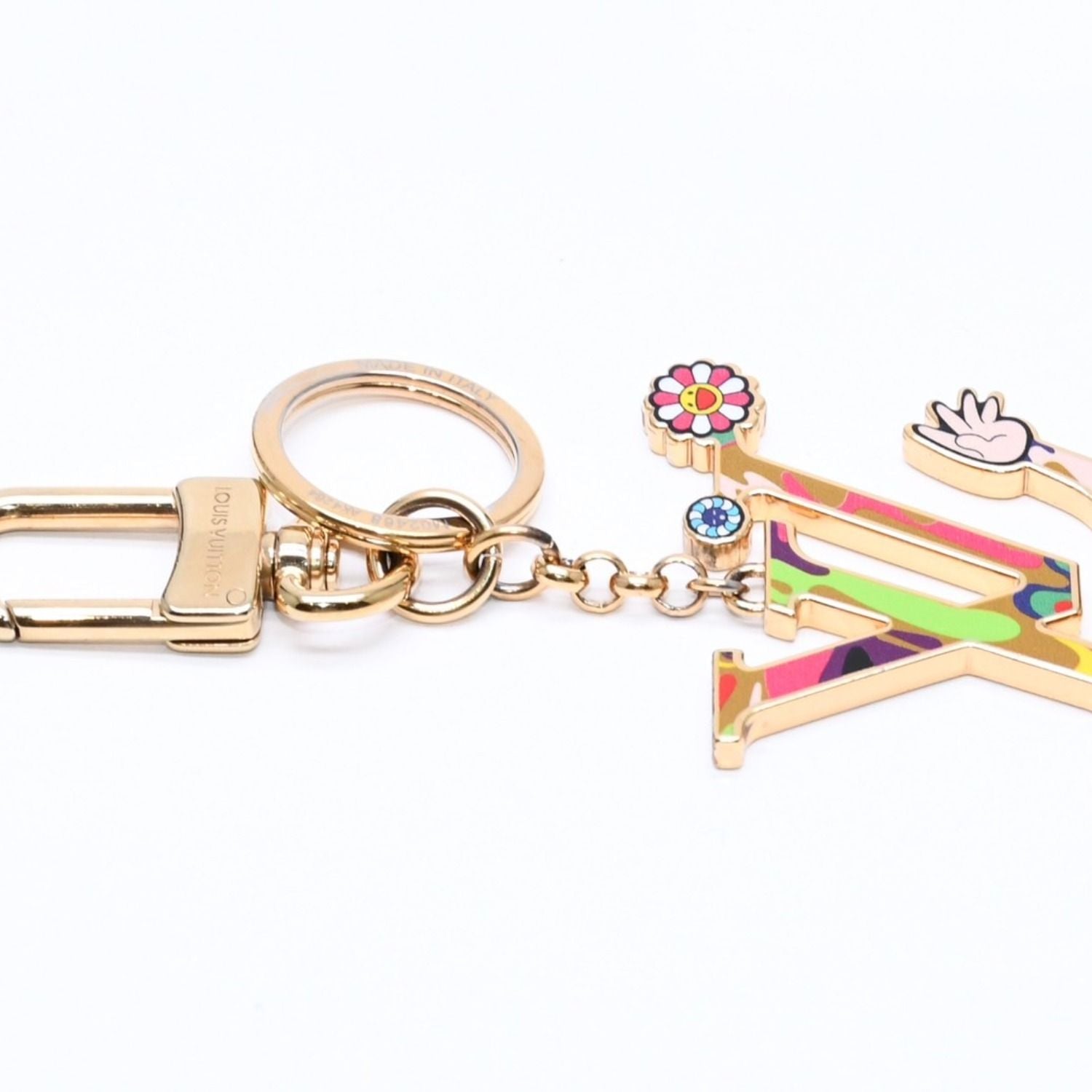 Louis Vuitton TM Key Holder LV Iconic Super Flat Charm Takashi Murakami — view 5