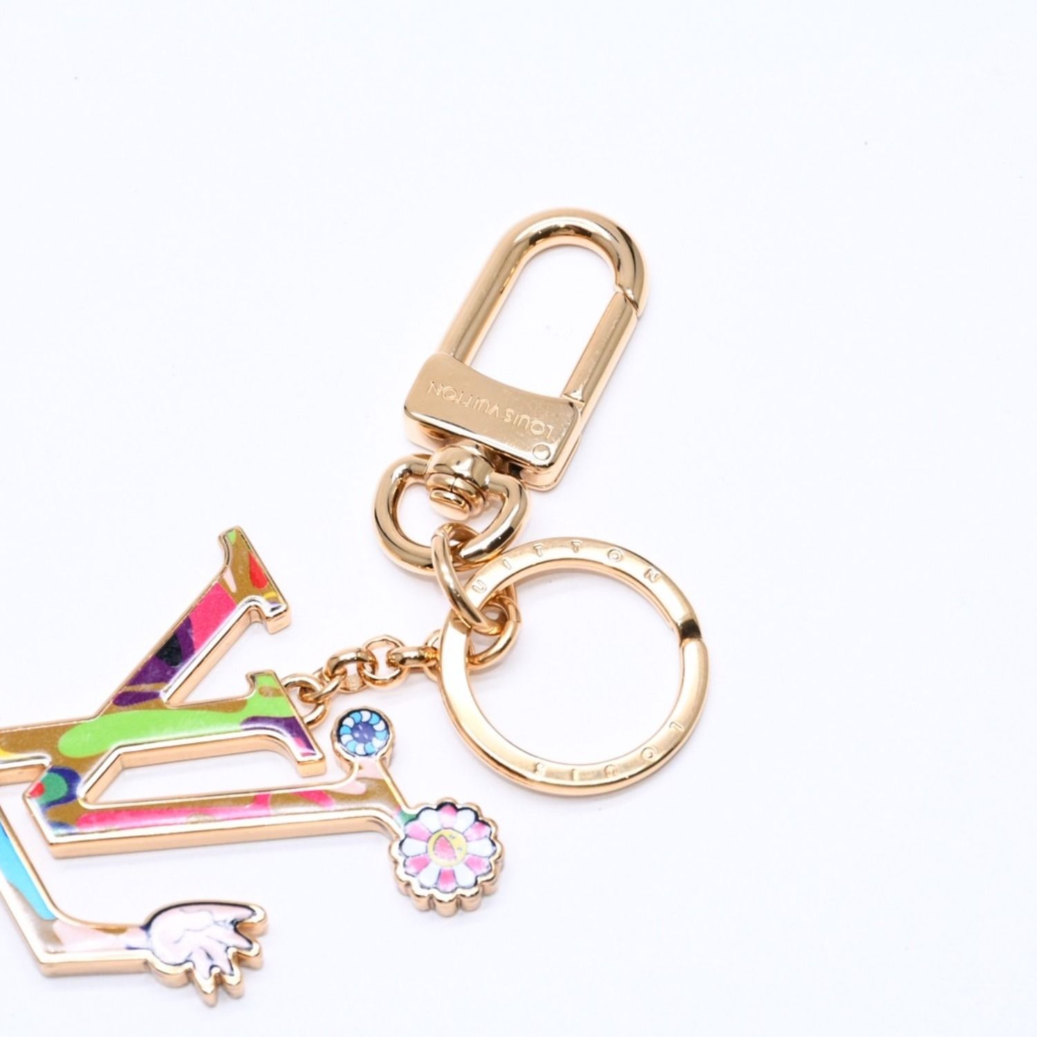 Louis Vuitton TM Key Holder LV Iconic Super Flat Charm Takashi Murakami — view 7
