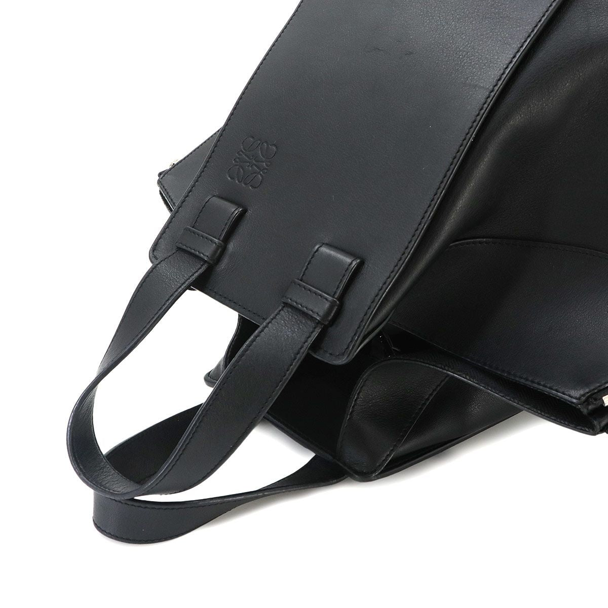 Loewe Hammock Medium 2-Way Bag Leather Black Silver — view 5
