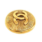 Chanel Vintage CC Logo Single Earrings Gold — view 3