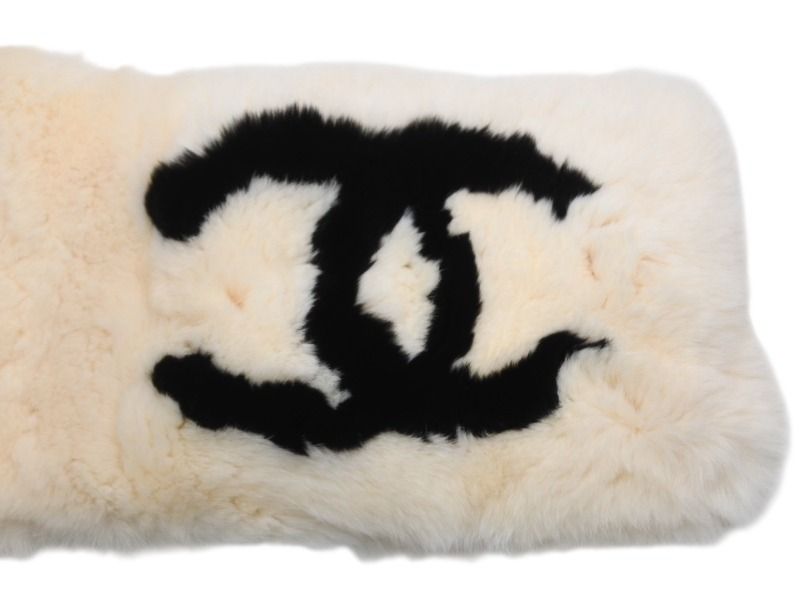 Chanel Big CC Logo Rabbit Neck Warmer Scarf Black White — view 3