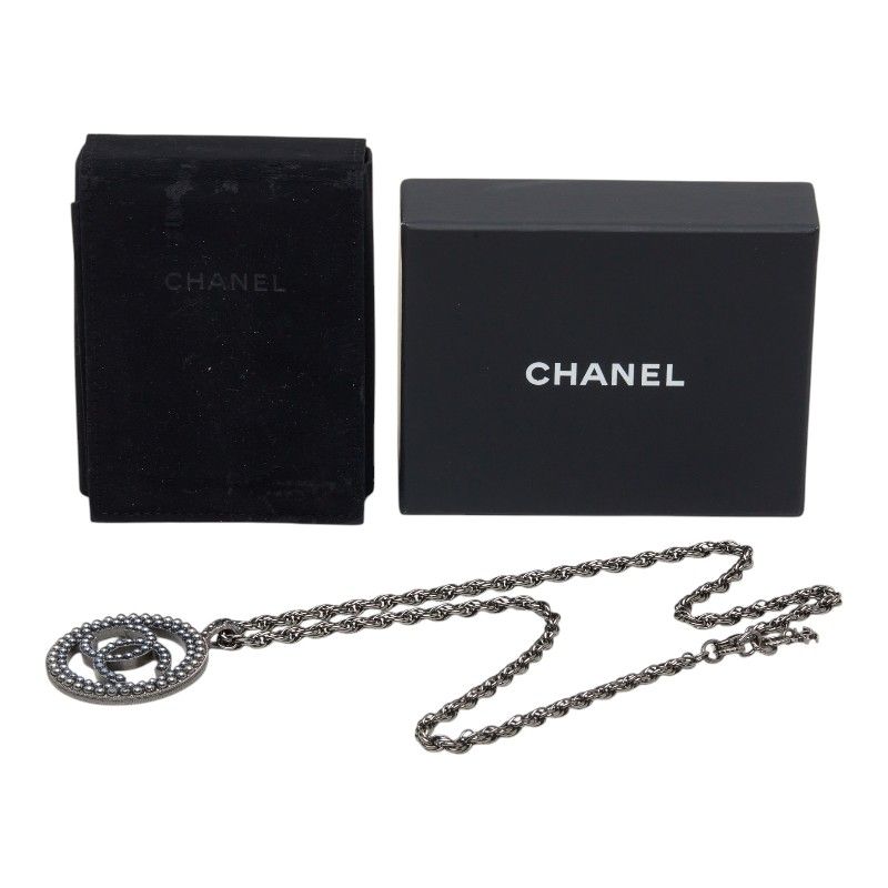 Chanel CC Logo Round Chain Pendant Black Metal — view 8