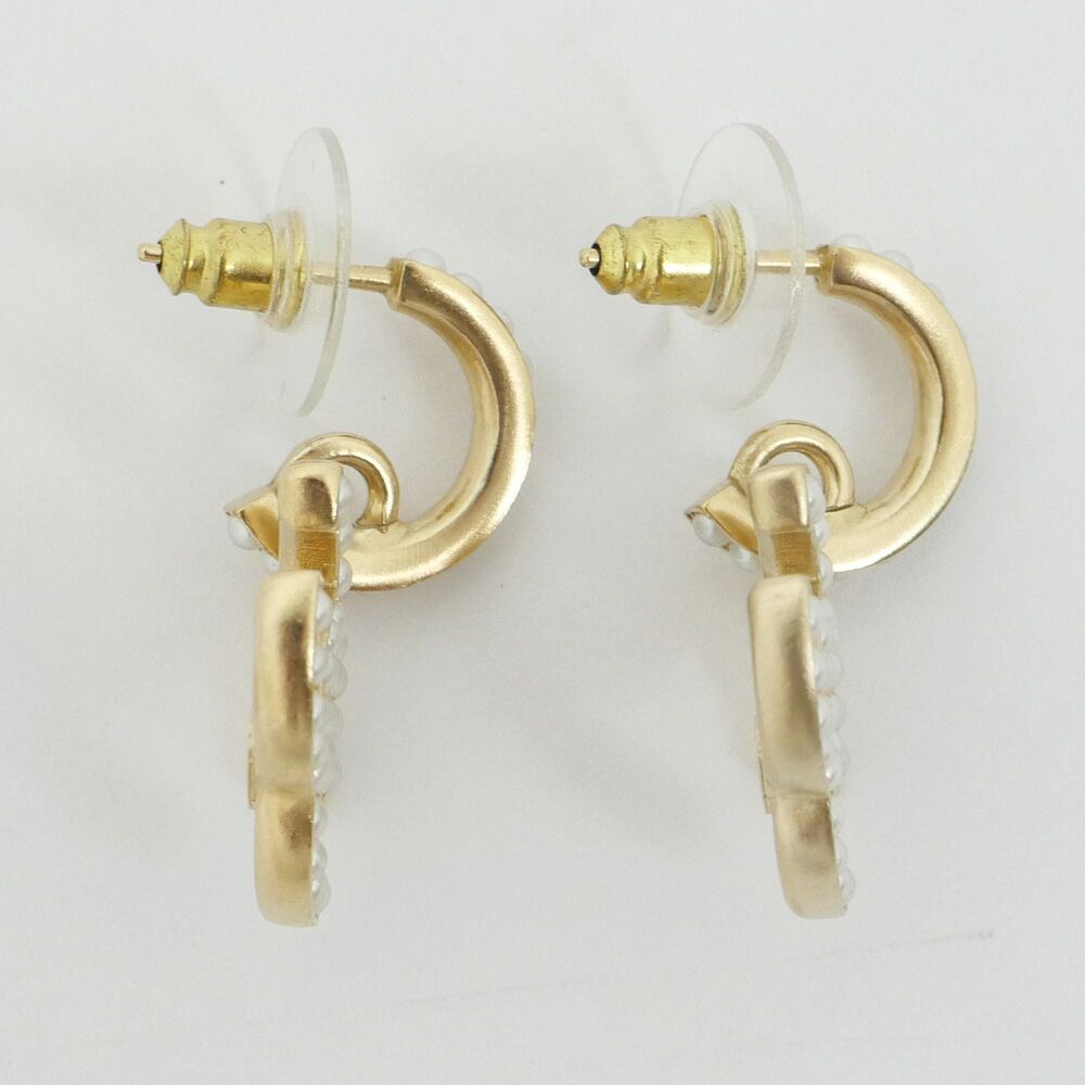 Chanel Pearl Earrings CC Logo Gold — view 3